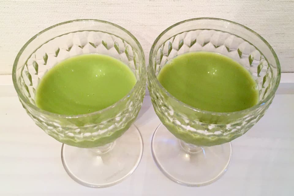 綾鷹カフェとクラフトボスの抹茶ラテ